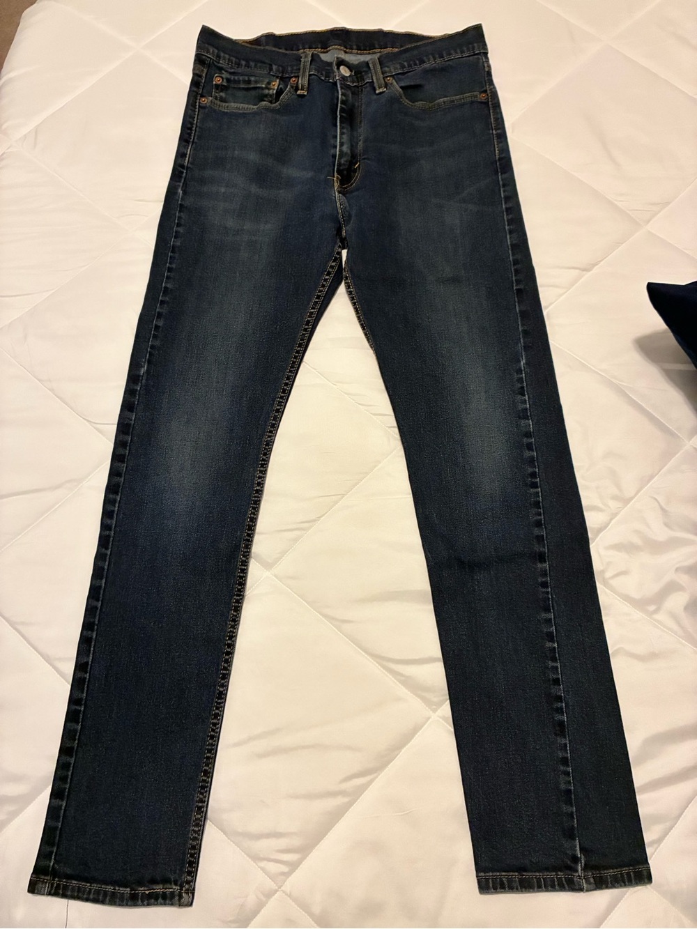 Levi's Men’s Slim Straight Jeans in Indigo Blue